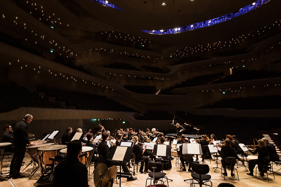 Preisträger-Gala mit der Kammerakademie Potsdam in der Elbphilharmonie © Kulturkreis / Peter Hundert Preisträger-Gala mit der Kammerakademie Potsdam in der Elbphilharmonie © Kulturkreis / Peter Hundert