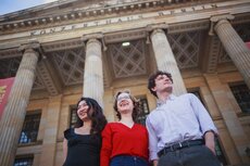 Die Finalist:innen Chelsea Guo, Sarah Luisa Wurmer, Benjamin Günst © Carolin Weinkopf