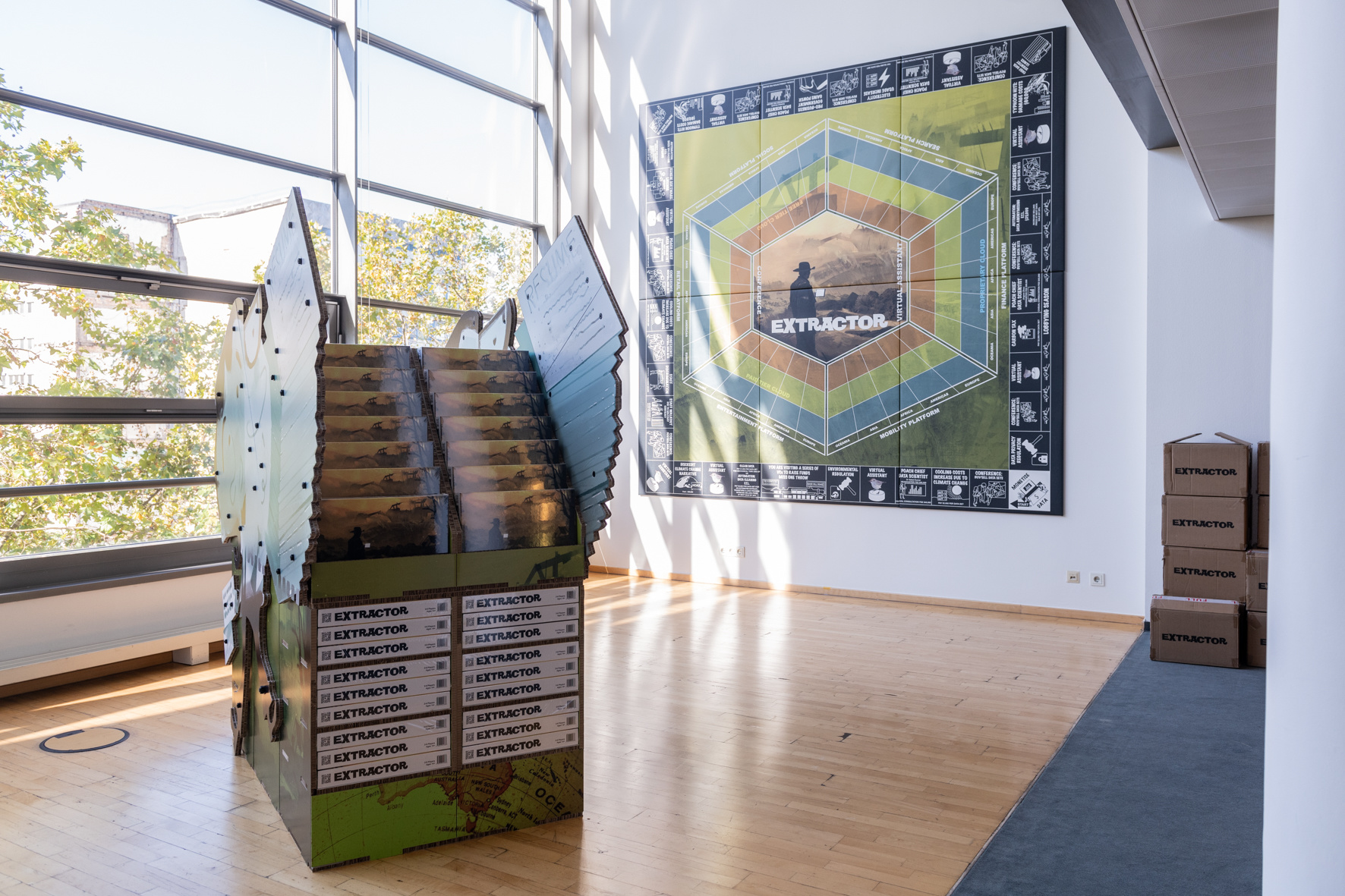 70. Jahrestagung 2021: Ausstellungseröffnung, Simon Denny: Extractor, Kunstfenster, Haus der Deutschen Wirtschaft, Berlin © Kulturkreis/Schwickerath/Talinski - © Kulturkreis/Schwickerath/Talinski